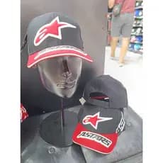 Boné Alpinestars Chapeu Automotivo Coleção Moto GP Modelos Alpinestars Unissex Modelo Aba Curvada Regulagem Strapback