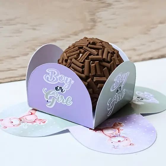 Forminhas Doce Chá Revelaçâo Lilás e Verde Personalizada Chá de Fraldas Chá de Bebê