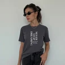 Camiseta Feminina Chumbo Never Stop