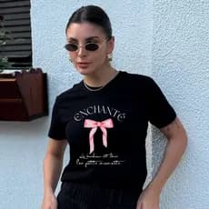 Camiseta Feminina Preta Laço Enchanté
