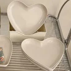 kit 4 peças Petisqueira Prato Bowl Coração Off-White Mesa Posta e Decoração