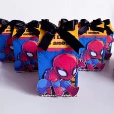 40 CAIXAS PERSONALIZADAS TEMA HEROIS VINGADORES