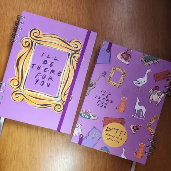Caderno capa dura Friends, planner de filmes e série, Pautado, Liso ou Planner Literário