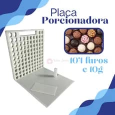 Placa Porcionadora para brigadeiros 104 furos com 10 gramas com espátula e batão