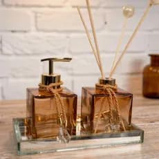 Kit Lavabo Luxo Presente Sofisticado Vidro Âmbar Dourado Saboneteira Difusor Bandeja Espelhada Top
