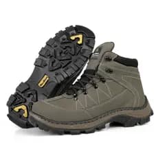 Bota Masculina Ref. 900 | Solado Bicolor em Borracha | Couro Nobuck | 4 Cores | Estilo Urbano