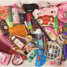 Kit 30 itens Produtos Maquiagem, Skincare e Acessórios Atacado para Revenda gloss perfume