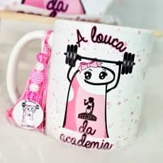 Flork A Louca da Academia - Caneca Personalizada + saquinho de tecido + pingente