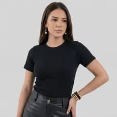 Blusinha Feminina T-Shirt Casual Versátil Lisa 100% Algodão Moda Chique Blogueirinha Macio