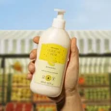 Cuide-se Bem FEIRA - o Boticário (Nécessaire, Gel de Limpeza facial/Body Splash Maracujá/Hidratante Banana e Framboesa)