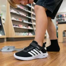 Tenis Menino Infantil Escolar Esportivo Preto Branco Merks Leve e Macio Ad Merks