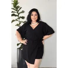 Macaquinho Morcego Liso Short Saia Plus Size – Moderno e Versátil