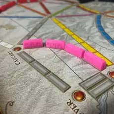 Kit 45 Trens para Ticket to Ride – Peças de Reposição Coloridas
