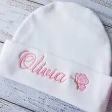 Touca Bebê Personalizada ou Kit Touca Personalizada + Luvinhas - Nome Bordado - 100% Algodão - Macia e Confortável