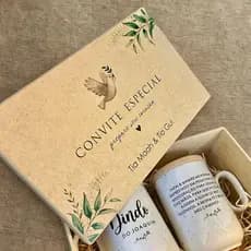 Kit Caixa com Canecas Personalizadas Luxo Padrinhos, Dindos Batismo e etc