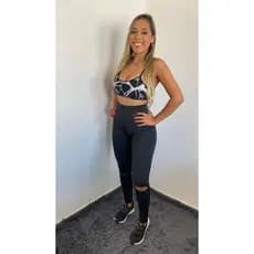 Calça Preta legging Suplex  feminina Cintura Alta Recorte Joelho Aberto Tendência