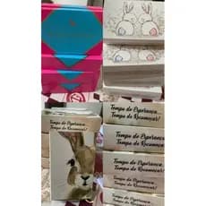 Kit de Páscoa contendo diversos itens