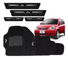Tapete Automotivo Carpete + Soleira Adesiva Protecao Porta Ford Ka 1996 Até 2013  Preto Bordado