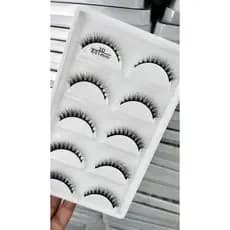 Cílios Postiços 3D E01 Mini – Volume Leve e Aspecto Natural