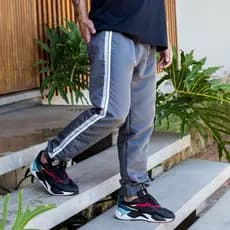 Calça Tactel Masculina Inverno Jogger Adulto Faixa Lateral Tectel Esportiva E Casual Estiloso 417