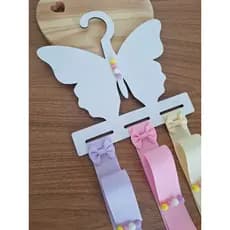 Porta laço organizador de laços menina cabide MDF decorado borboleta, acessório infantil