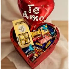 Cesta Chocolates Presente Dia das Mães Páscoa Namorada Aniversário Ferrero Rocher Balão