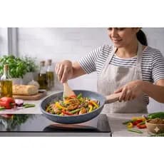 Frigideira Max Chefe Wood 22cm Antiaderente Cinza Cabo Madeira Alta Qualidade Cozinha Profissional
