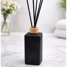 Difusor de Ambiente em Vidro Square Preto Fosco 250ml + Tampa + Varetas