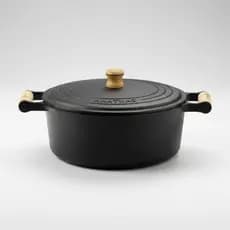 Caçarola de ferro 3,3 Litros panela com Tampa 22 cm de Ferro Alça de Madeira marca Santana