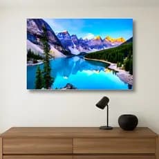 Quadro decorativo montanha linda com vale inundado, nos alpes europeus