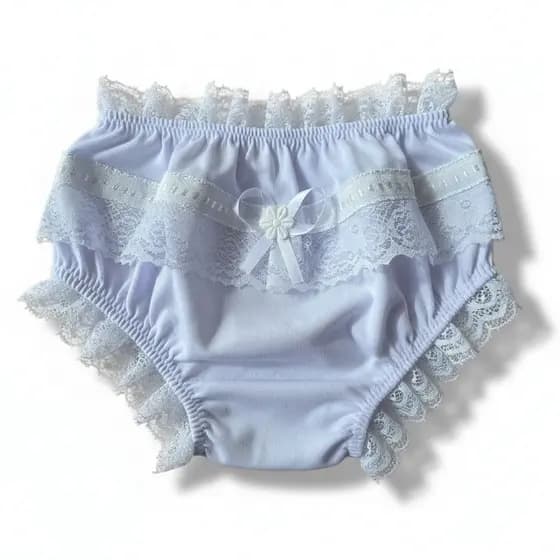 Kit Com 3 Calcinhas Bunda Rica Para Bebê MENINA Com Babados  Renda Bordada