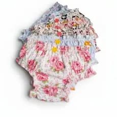 5 Calçolinhas Menina Frufru Tapa fraldas  Estampadas