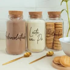 Kit Cantinho do Café - Achocolatado, Leite em Pó e Bolacha | 3 potes de Vidro 810ml com Tampa Rolha + Adesivos