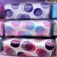 Estojo Escolar Estampado Porta Canetas e Lápis Resistente Com Zíper Com Excelente Espaço Interno
