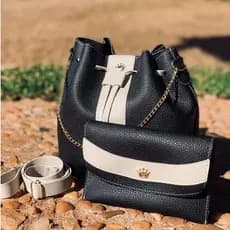 Bolsa com Alça Transversal - Preto Elegante e Versátil Saco vegas Alça Corrente Fecho