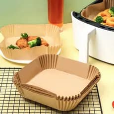 FORMA DESCARTÁVEL PARA AIR FRYER QUADRADA 50 UNIDADES