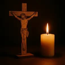 Crucifixo Jesus Cristo em Madeira MDF – Kit Religioso de Decoração Católica