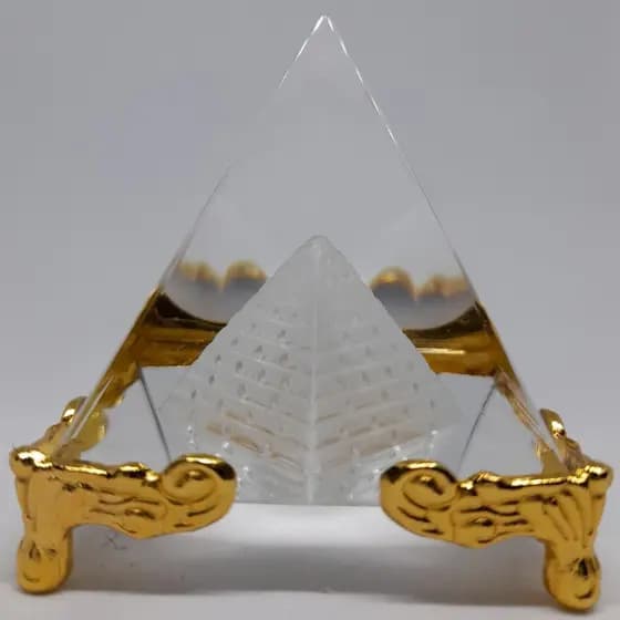 Pirâmide De Cristal Gran Piramide Ornamento Zen Enfeite Decorativo 5cm