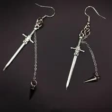 Brinco de Espada de Anime Geek - Pingente Pendurado com Corrente Spikes