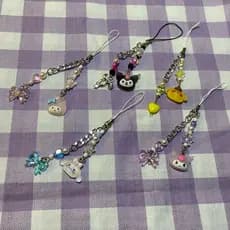 chaveiro de celular charm phonestrap acessorio sanrio hello kitty my melody pochacco kuromi cinnamoroll pompompurin