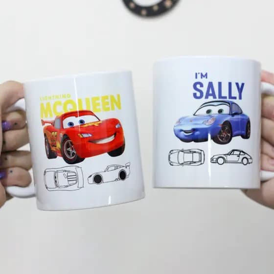 Conjunto 2 Canecas Carros  McQueen & Sally - Presente Dia dos Namorados