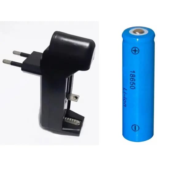 1 Carregador + 1 Baterias 18650 3.7v / 4.2v Para Lanterna
