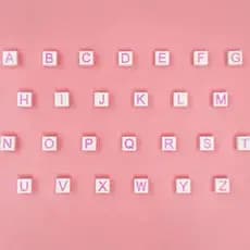 Pingente Letras Love Pastel Pink para Caderno Inteligente - QuinCI LikeU Quadrado Rosa