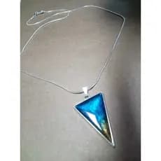 Colar com pingente bonito pah porra arte em resina com banho de prata top