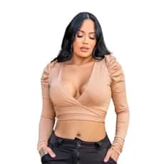 Cropped Nude Barbie Manga Longa Com Decote Moda Blogueira