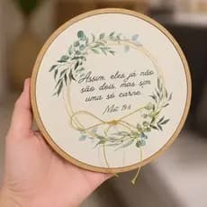Porta Aliança Sagrada Família Bastidor Bambu 16cm Casamento Nossa Senhora Aparecida
