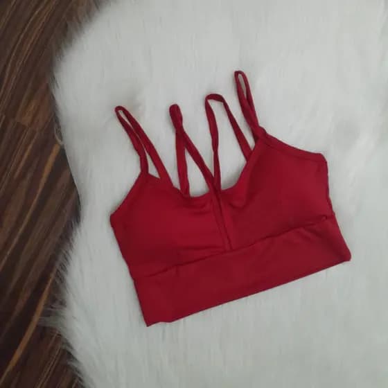 Top cruzadinho, cropped de academia com bojo removível. Roupa de academia. Top de uso diário. Treino sem transparência.Tecido forrado internamente e cores vibrantes. Pronta entrega.