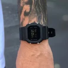 PROMOÇÃO RELOGIO MASCULINO ALL BLACK DW SPORT LED MINIMALISTA MULTIFUNCIONAL ESPORTIVO DIA A DIA + CAIXA ENVIO IMEDIATO