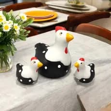 Miniatura Trio Familia Galinha Enfeite Decoracao Ceramica