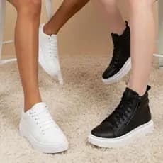 Kit Tênis Feminino Branco Casual E Bota Feminina Plataforma Preta